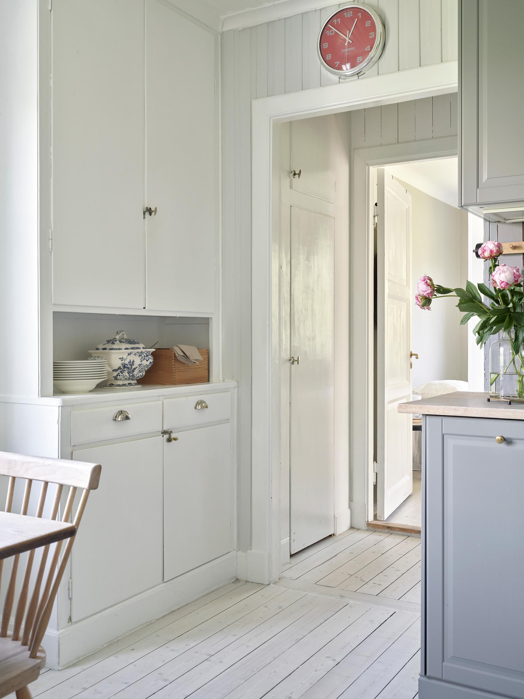 Keittiön seinäkellon valitseminen, mikä valita? 